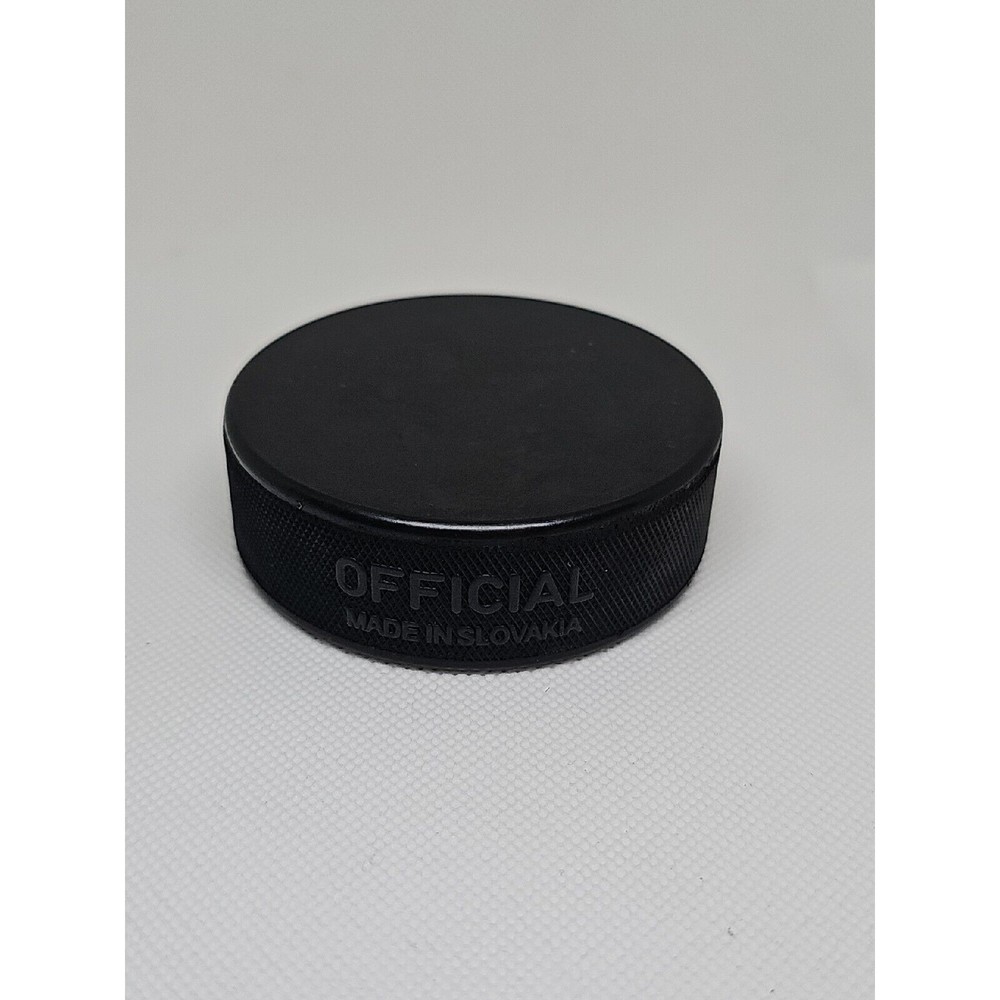 Hockey Puck - Official Size Slovakia Inglasco